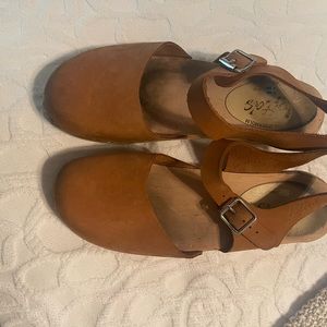 Lotta from Stockholm clogs